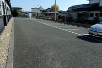レオパレス舘 駐車場