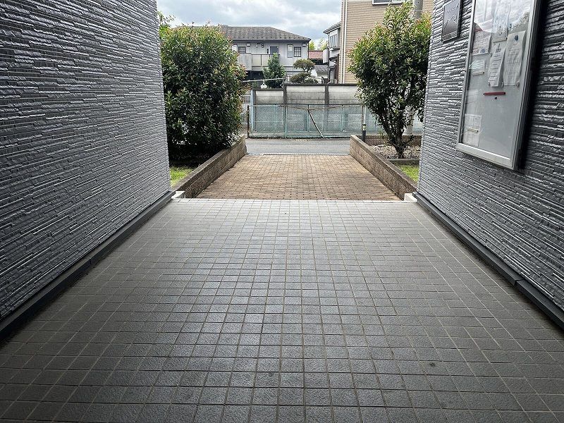レオパレスピュアタウン 共用部分