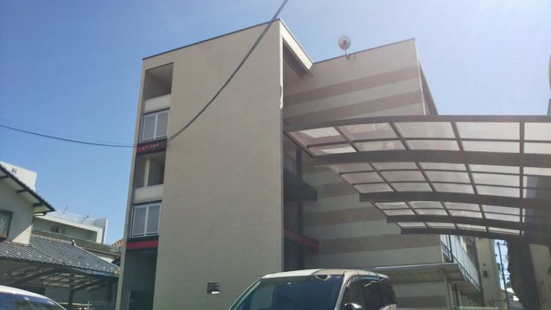 レオパレスジュネス　Ｍ　Ｋ バルコニー