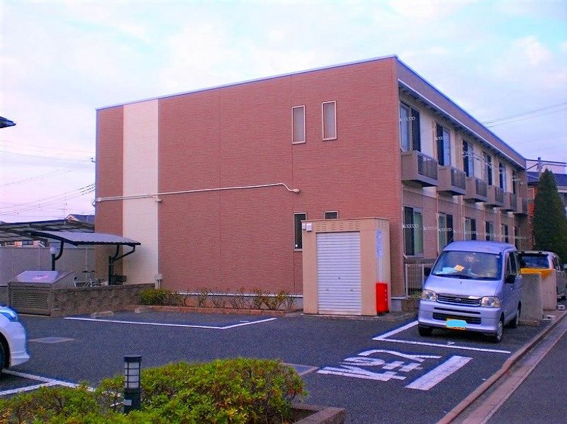 LEONEXT Pure Light 주차장