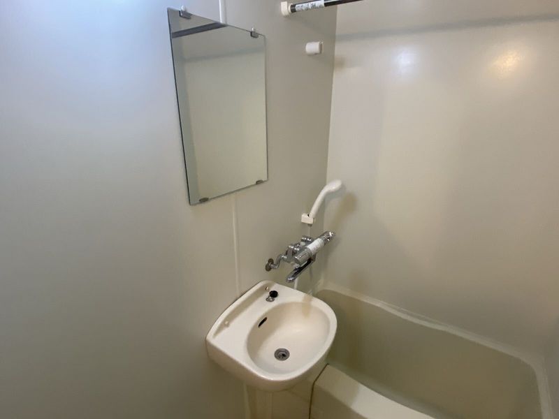 レオパレス森本北 洗面台