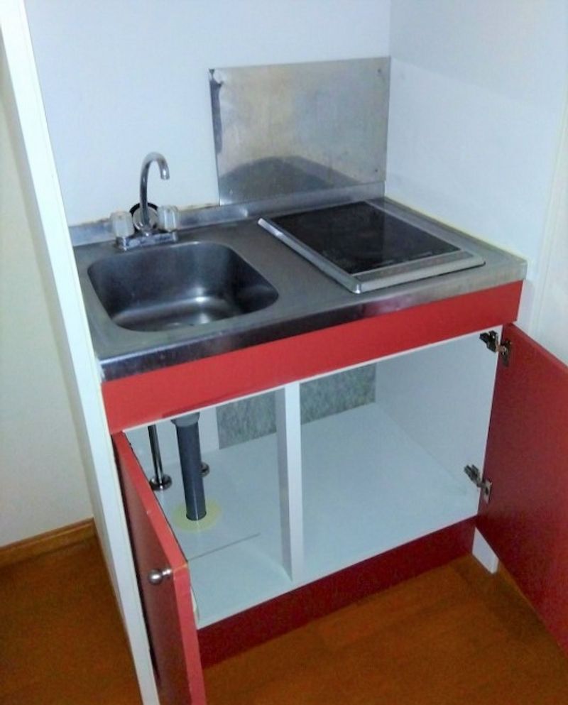レオパレスハーヴェスト湖北 キッチン
