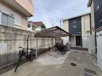 LEONEXT Sakura Godanzaka I Shared spaces