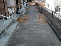 レオネクストレジナ 共用部分
