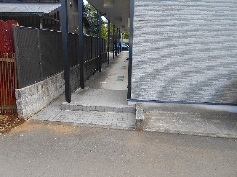 レオパレスリリィ 共用部分