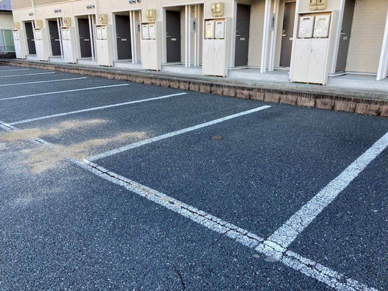 レオパレス高橋 駐車場