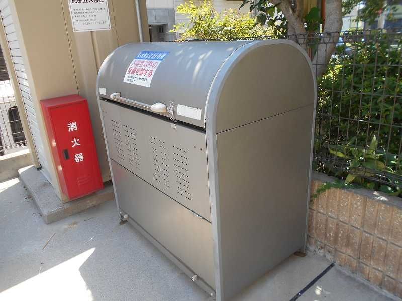 レオパレスエスポア六番町 共用部分