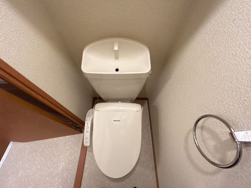 レオパレス竜王 トイレ