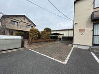 レオパレス日の出 エントランス