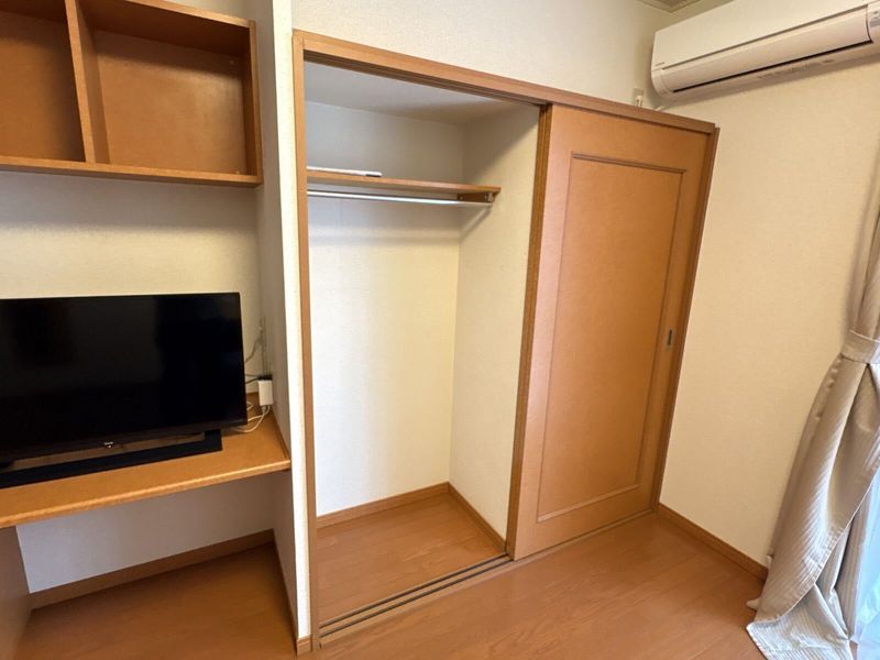 レオパレス堀込 収納