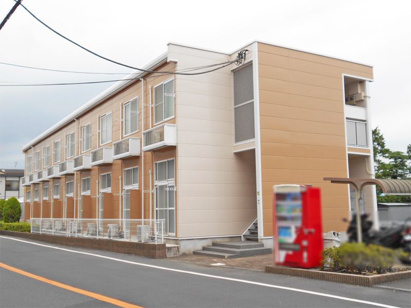 レオパレスジャスミン 外観