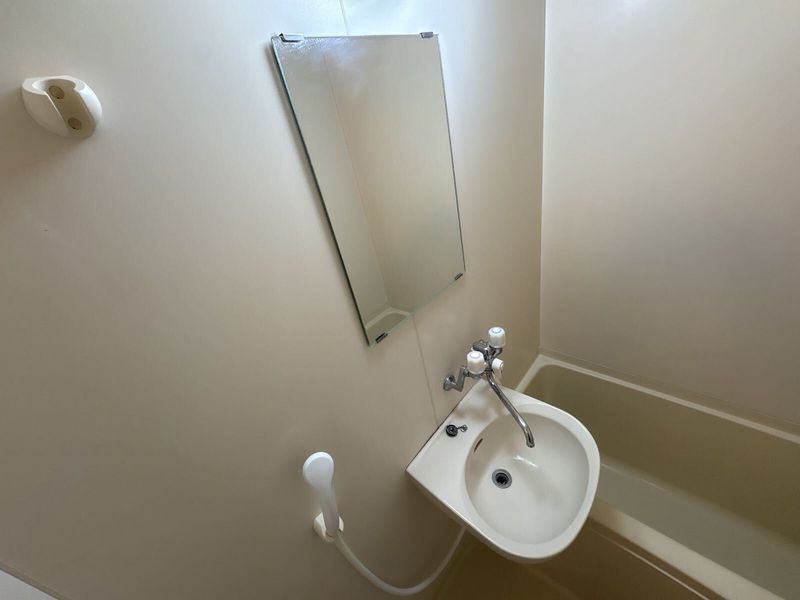 レオパレスＰａｔｉｏ 洗面台