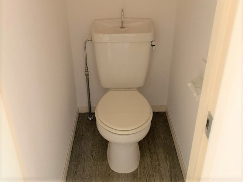 leopalace Fujitsuka Toilet