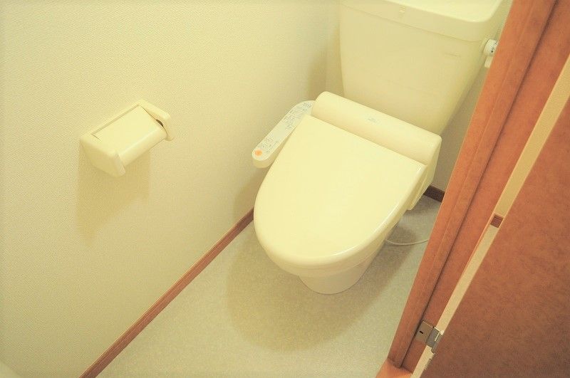 レオパレスしまたⅢ トイレ