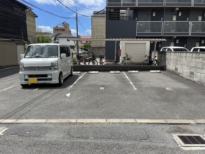 レオパレスＢＡＮＣＨＯＵ 駐車場