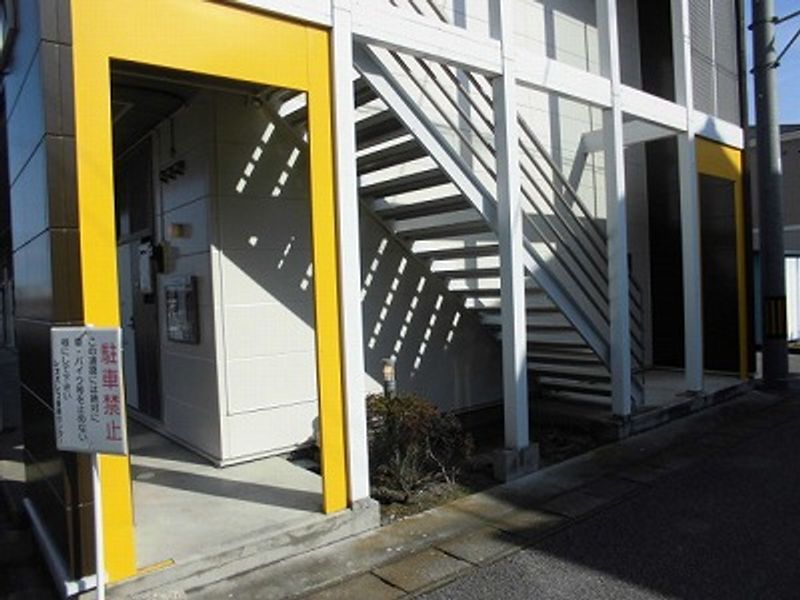 レオパレスＫＡＴＯＵハイツ エントランス