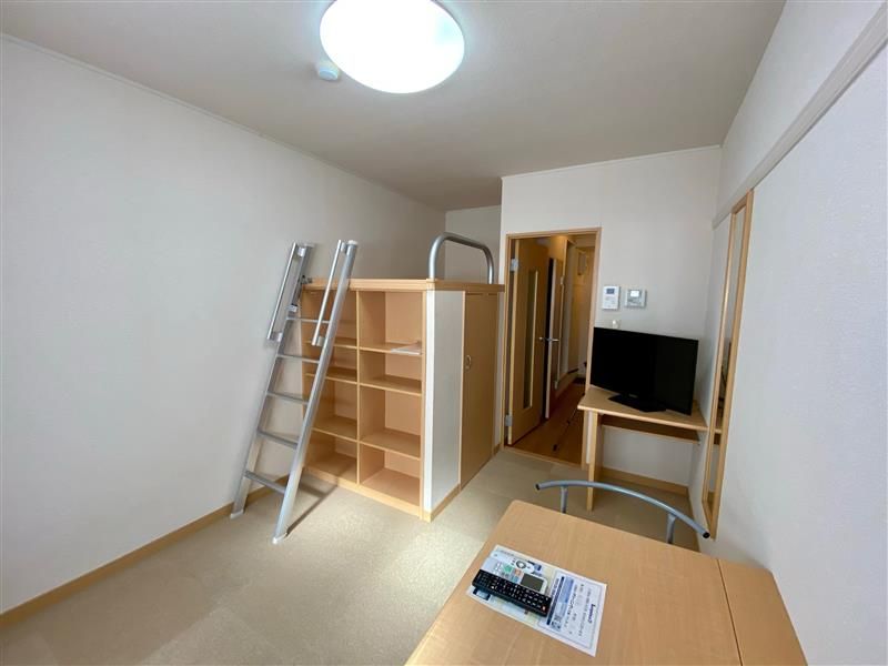 レオパレス壽光Ⅰ 居間