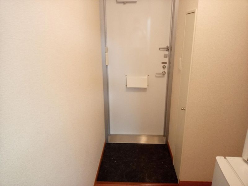 レオパレス藤 玄関