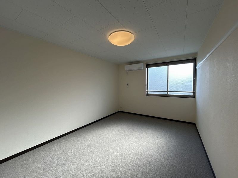 レオネクストＦｒｅｅ　Ｏｎｅ 居間