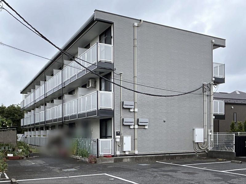 レオパレスチェリーハウス 外観