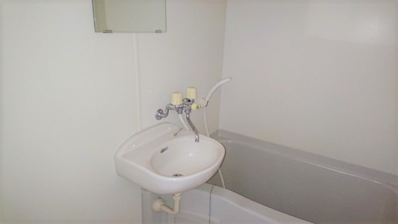 レオパレスＳＡＦＵＲＡＮ 風呂