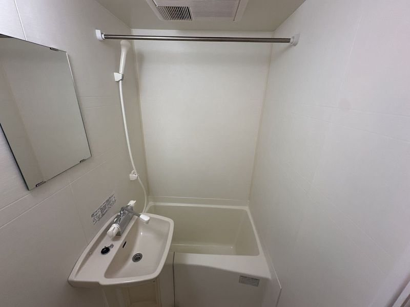 レオパレスグランパルク小柳 風呂