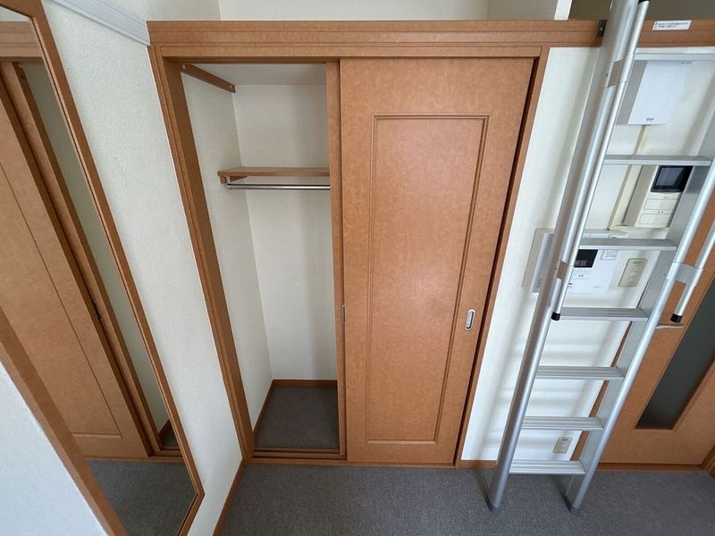 レオパレスアネックス櫛引 収納