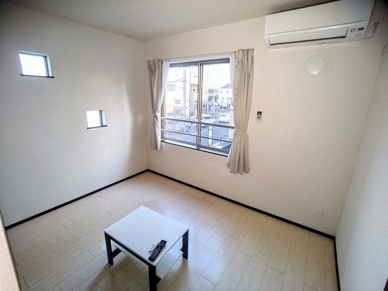 CLEINO Rurecce Living room