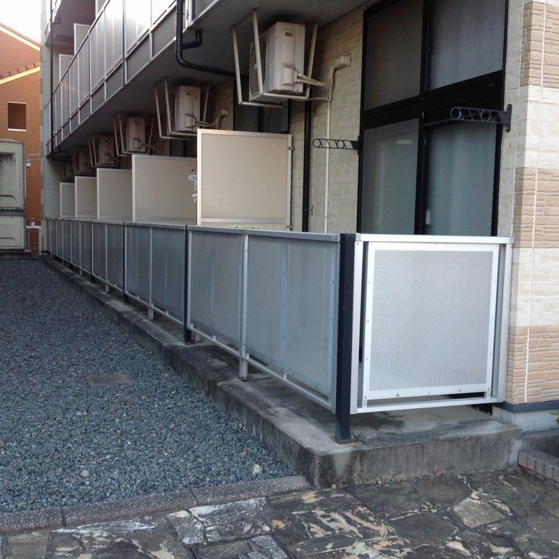 レオパレスあおぎり バルコニー