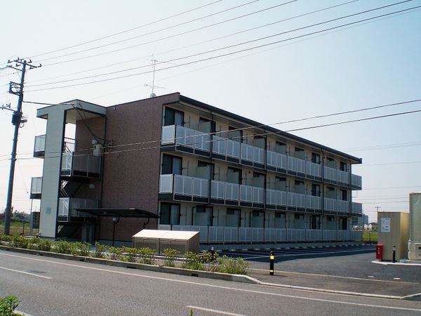 レオパレス紫峰ヶ丘Ⅰ 外観