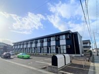 レオパレスやすらぎ 外観