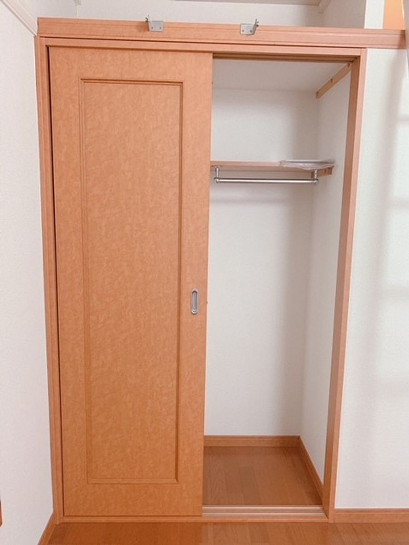 レオパレスブランシュヴァルⅢ 収納