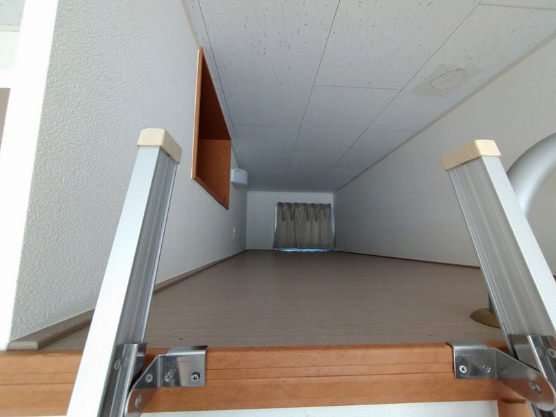 レオパレスエトワール南生田 収納