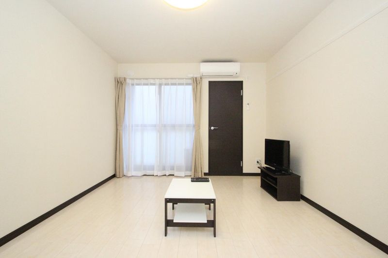 レオネクストメルベーユ則松 居間