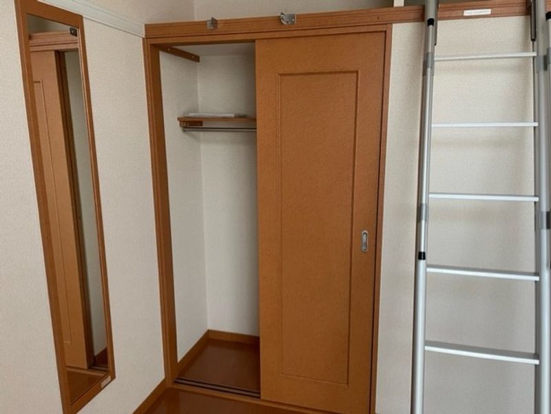 レオパレス松本中央 収納