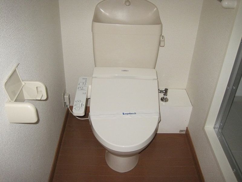 レオパレス青木 トイレ