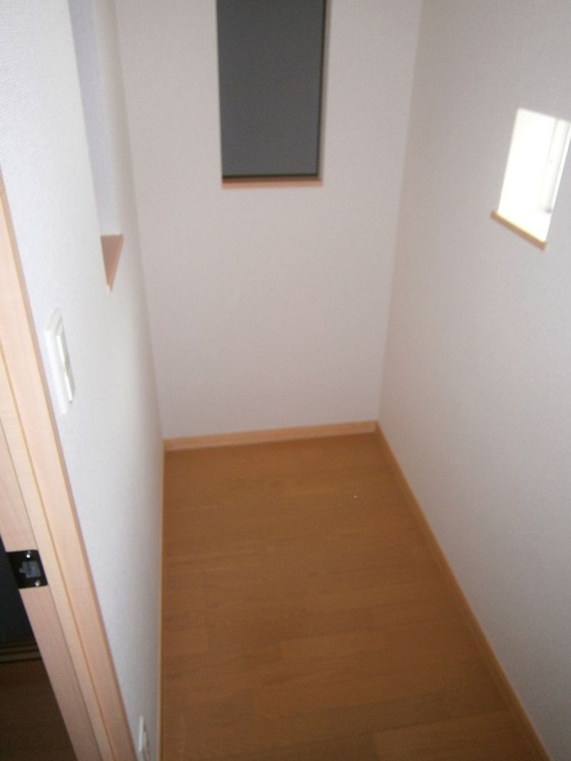 レオネクストグリーンハイツ３号 収納