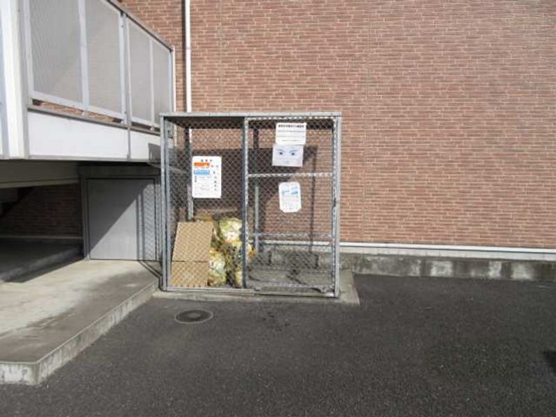 レオパレスサンロード 共用部分