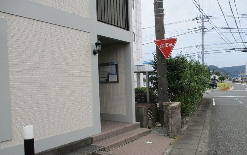 レオパレスＨＡＴＡＫＥＮＡＫＡ 共用部分