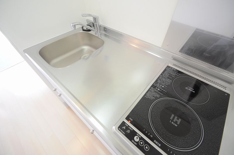 レオネクスト伊祖 キッチン