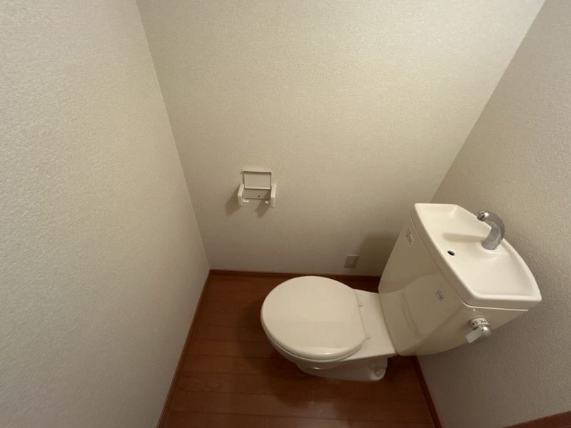 レオパレス花菜 トイレ