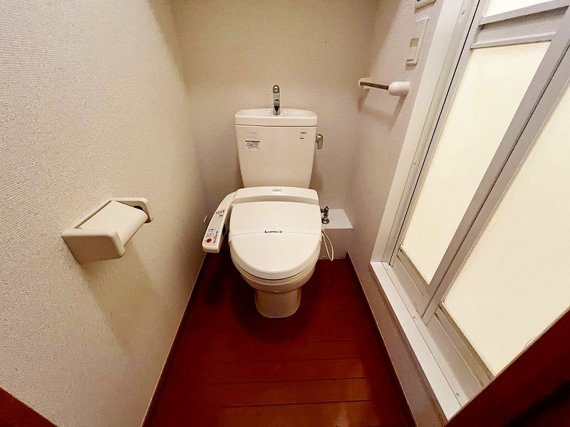 レオパレスＳｕｎｓｅｔＲｏｏｍ トイレ