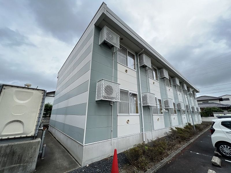 レオパレス皆生新田 外観