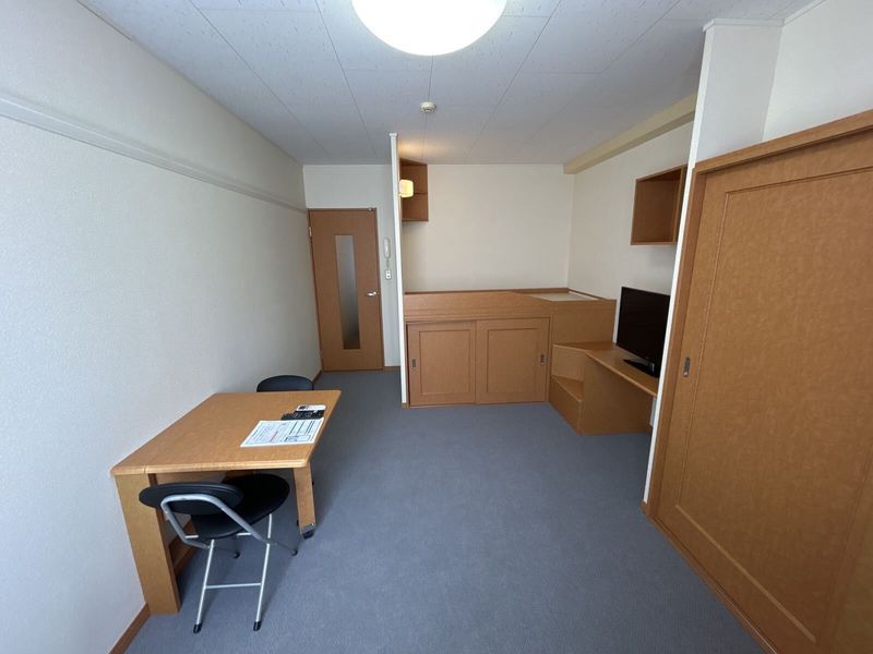レオパレス１４１ 居間