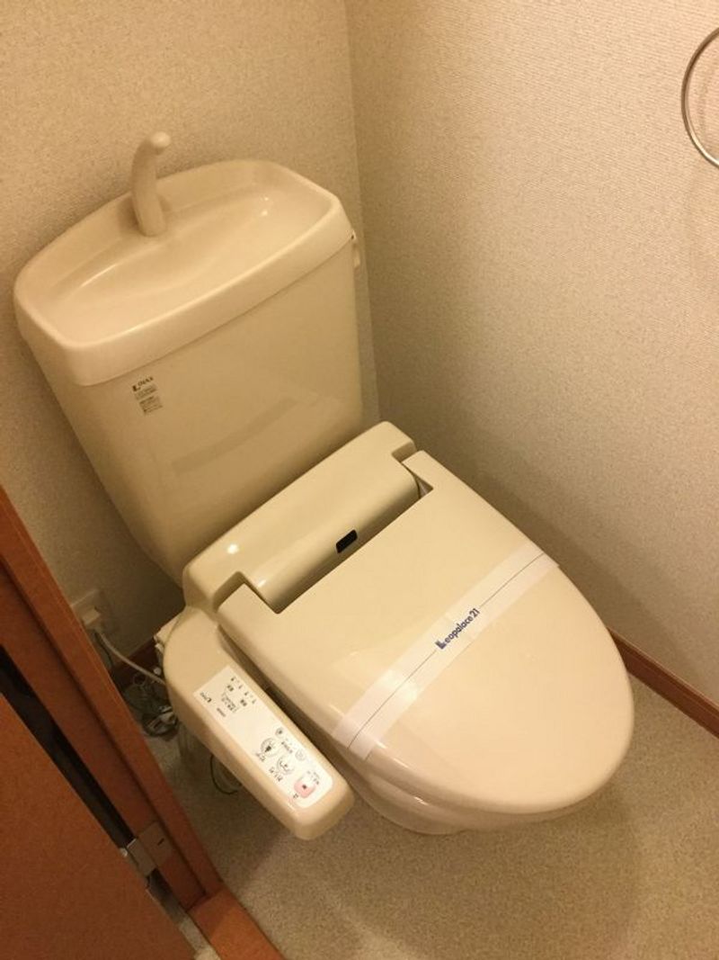 レオパレス備前舘 トイレ