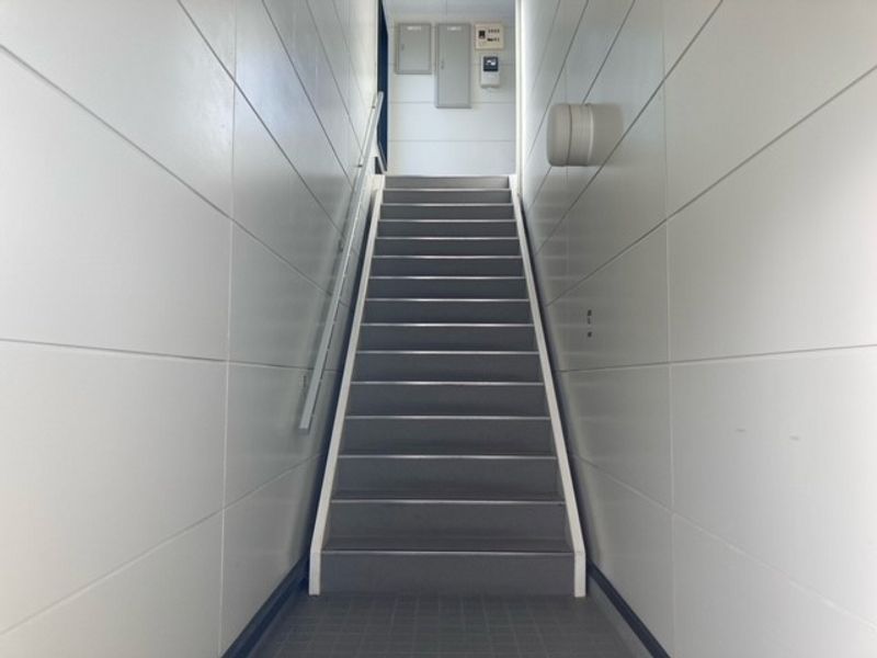レオパレスリリー 共用部分