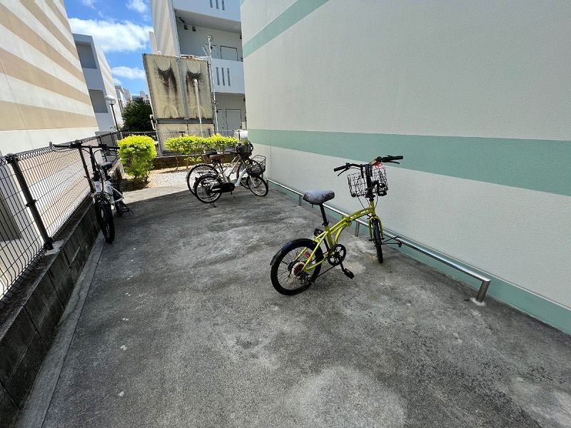 レオパレス新都心メカル 共用部分