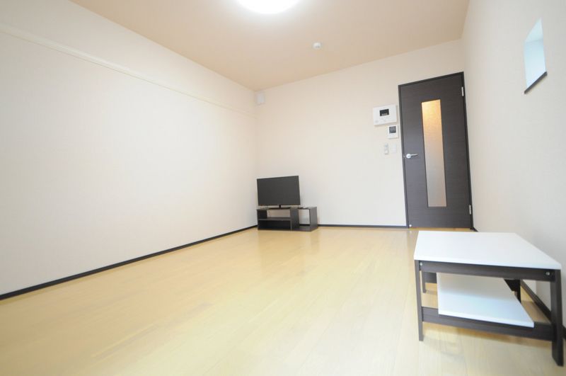 クレイノ蓬莱 居間