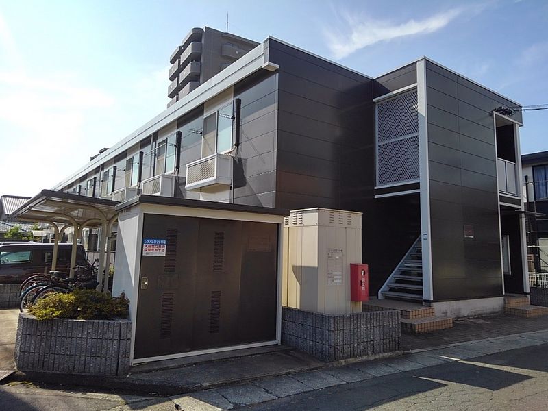 レオパレスグリーンハイツ 外観