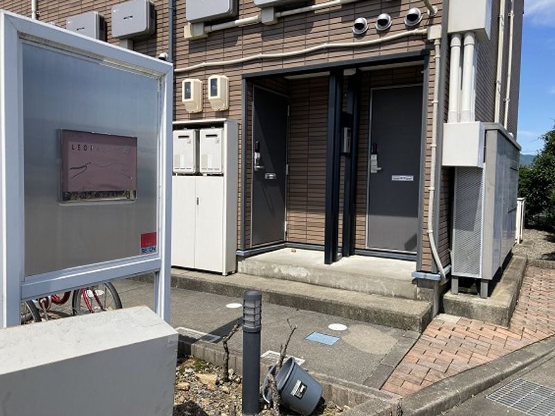 レオパレスシーストーリー エントランス